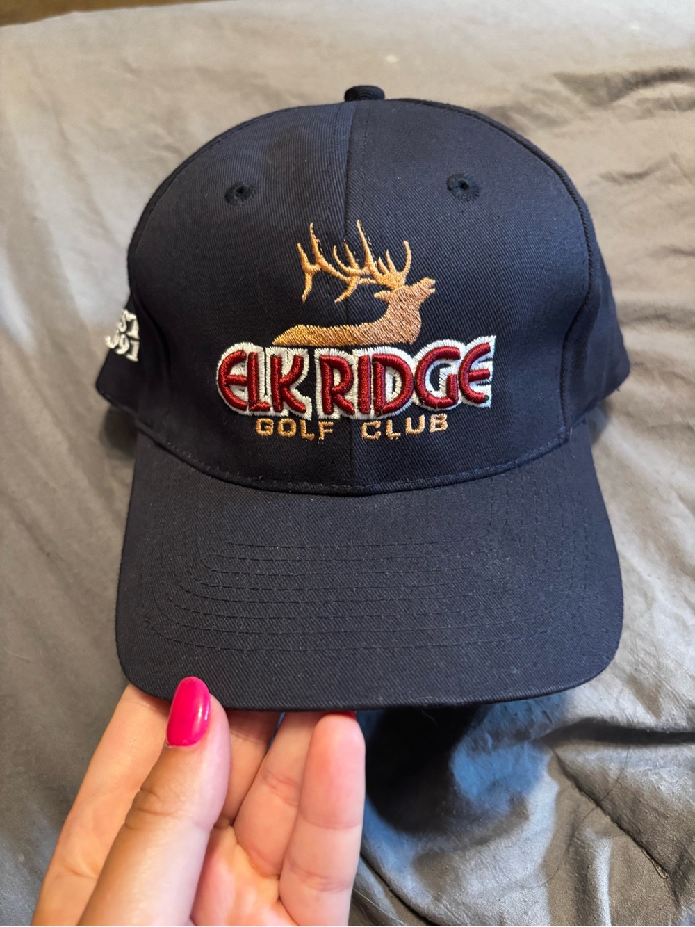 Vintage Navy Elk Ridge Golf Club Cap with Red and Gold Embroidery